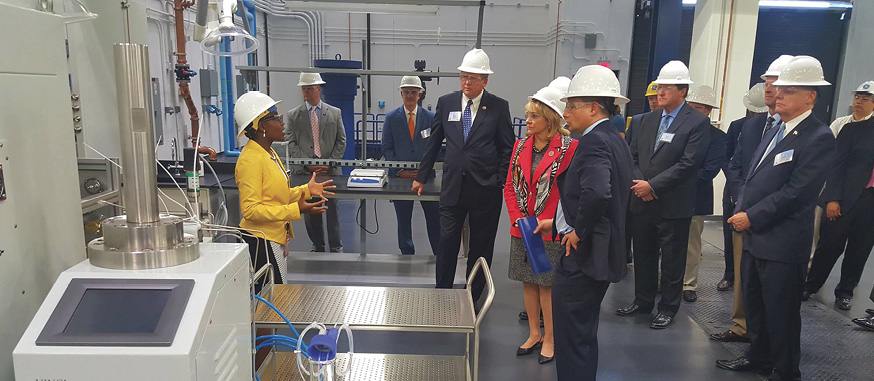 Governor Fallin at the opening of a GE facility in Oklahoma City