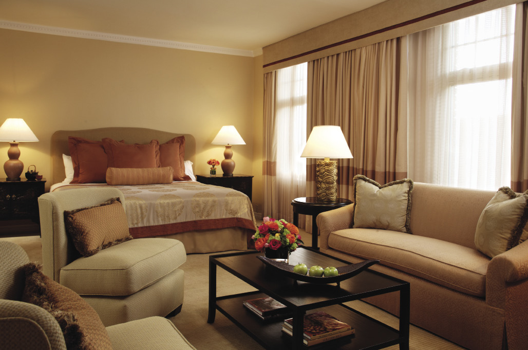 Huntington Hotel-Luxury Room.tif