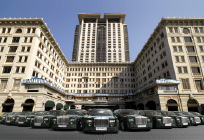 Pen Hong Kong with Rolls-Royce Fleet.tif