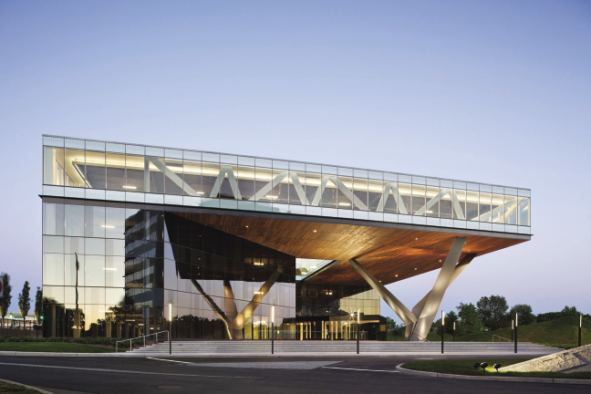 Centra_Metropark_ph_Michael_Moran.tif