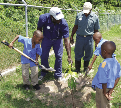 West%20End%20Tree%20Planting7%20(3)%20(2).tif