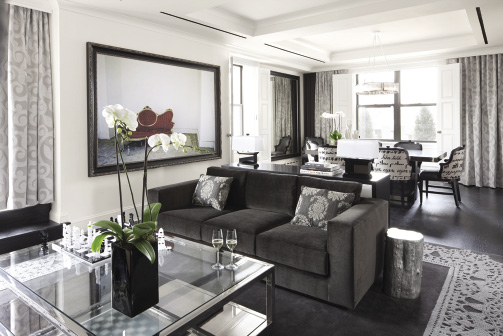 The-Surrey-Penthouse-Suite-Living-Room-Span.tif