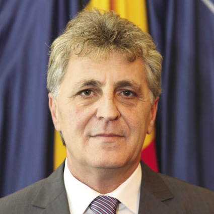 Mircea Dusa, Minister of National Defense, Romania