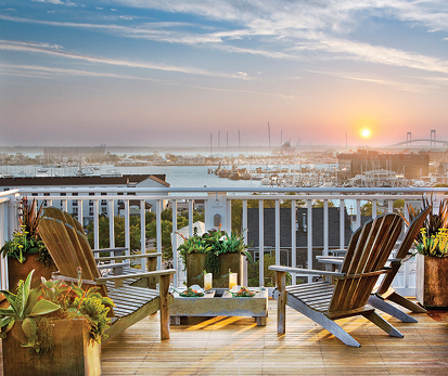 The Newport Harbor lights from the Vanderbilt Grace