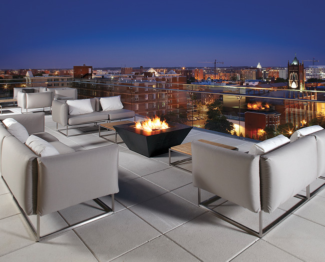 Cambria Washington, D.C. Social Circle Rooftop Lounge