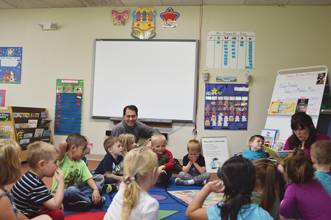 Wisconsin Governor Walker Galesville Elementary School