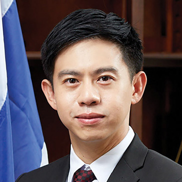 Dr. Issara Sereewatthanawut, Deputy Secretary General of the Democrat Party of Thailand