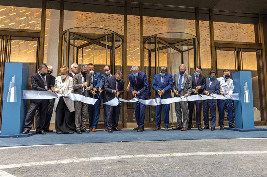 ribbon cutting for One Vanderbilt Avenue