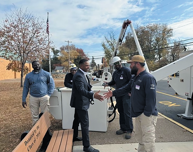 Calvin Butler, PECO lineworkers
