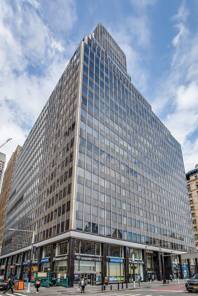 AmTrust Re 250 Broadway