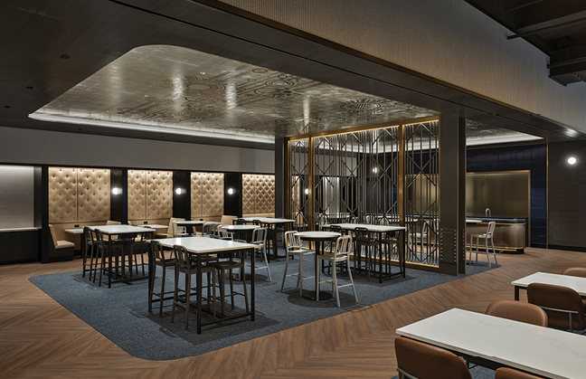 The Empire Lounge at the Empire State Building